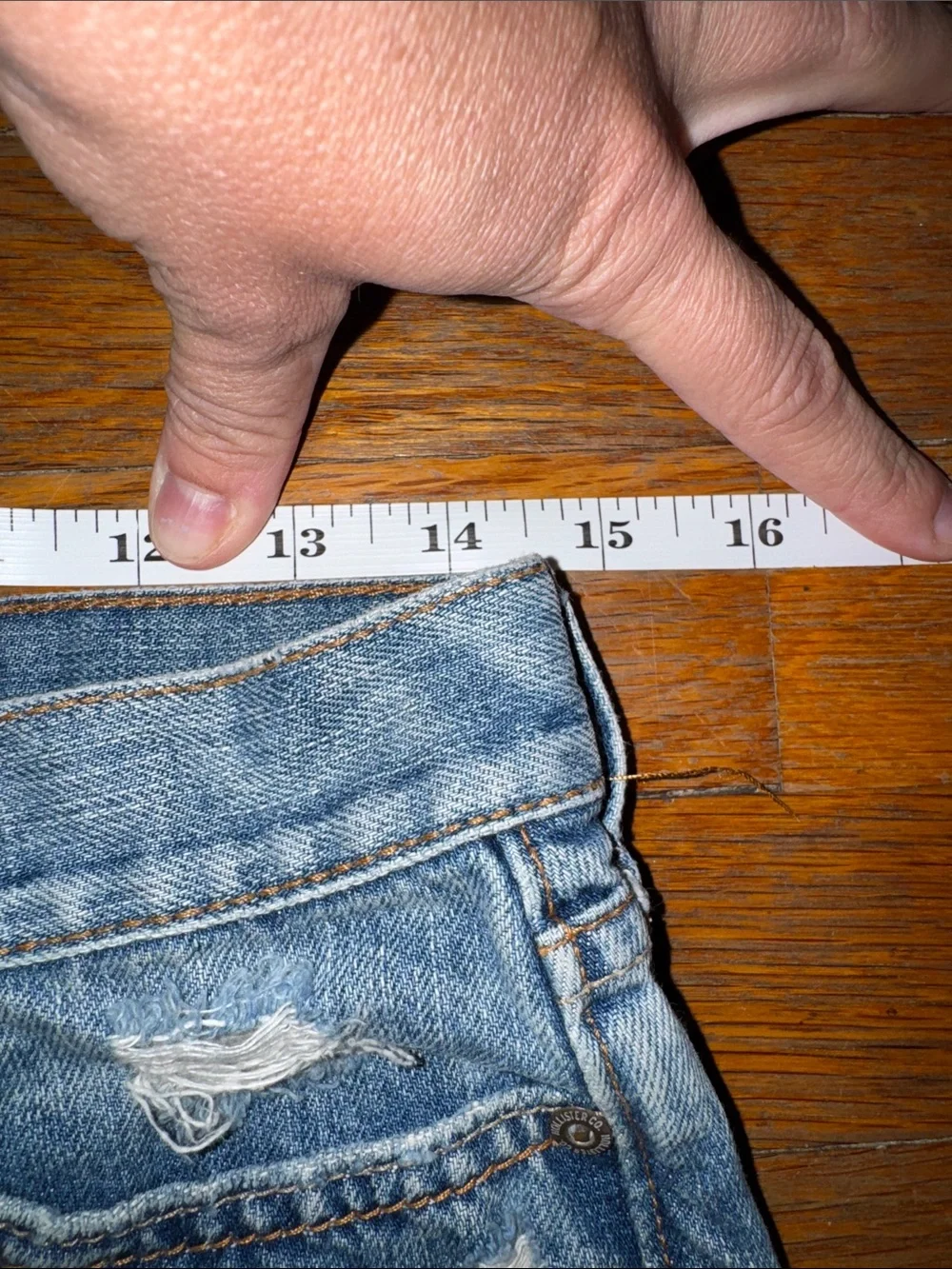 Vintage Hollister Light Blue Distressed Denim Mini Skirt - Picture 5 of 6